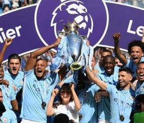 英超阿森纳补时争议绝杀曼联，终结红魔七连胜登顶引热议